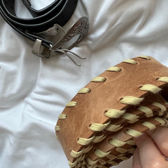 Set of 2 belts - Picture 4 of 4